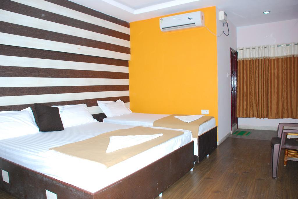 Hotel Jayalakshmi Residency Tirupati Zimmer foto
